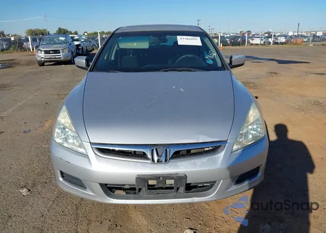 2006 Honda Accord 3.0 Lx from USA, damaged, VIN 1HGCM66326A021104